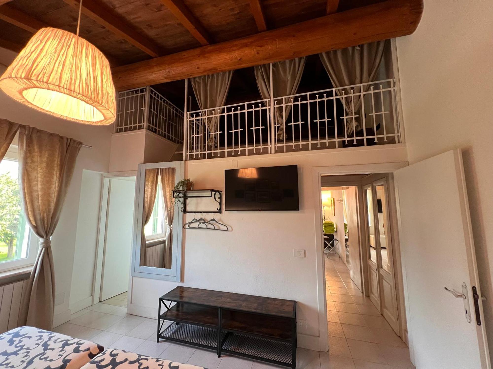 Appartamento "Casa Vacanze Corte Ara Decima" Sona Luaran gambar