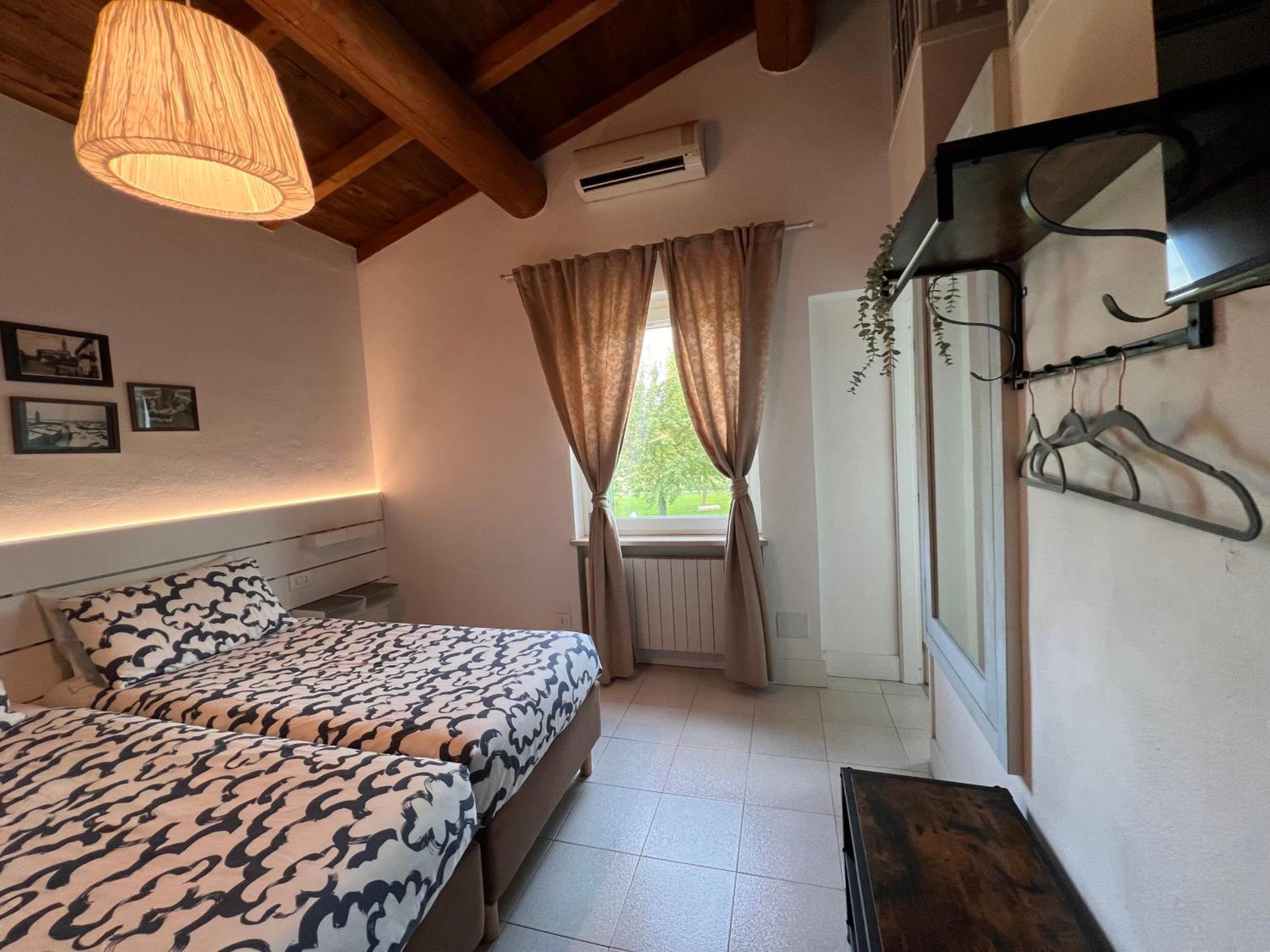 Appartamento "Casa Vacanze Corte Ara Decima" Sona Luaran gambar