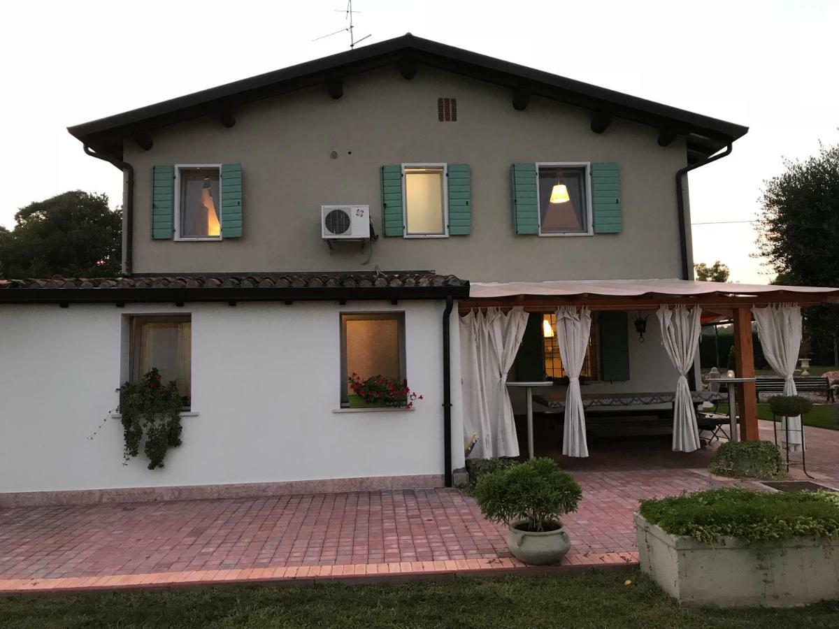Appartamento "Casa Vacanze Corte Ara Decima" Sona Luaran gambar