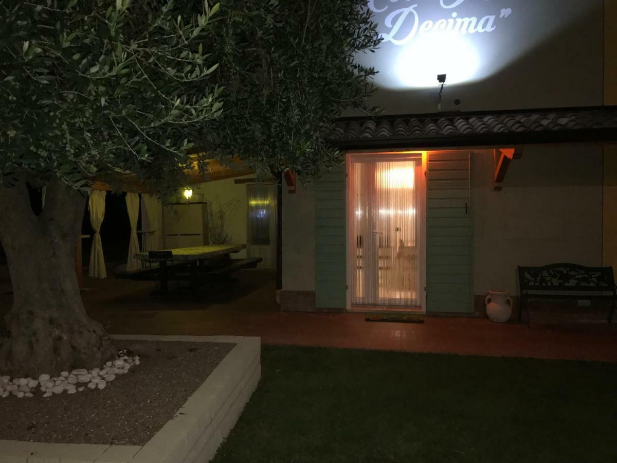Appartamento "Casa Vacanze Corte Ara Decima" Sona Luaran gambar