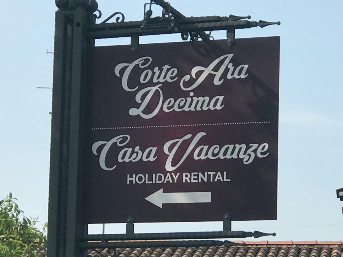 Appartamento "Casa Vacanze Corte Ara Decima" Sona Luaran gambar